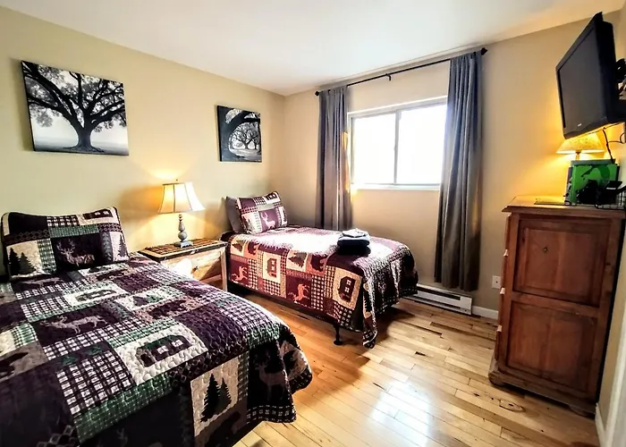 Cozy Mountain With Deck And Firepit-1 Mile From Downtown Flagstaff! Flagstaff