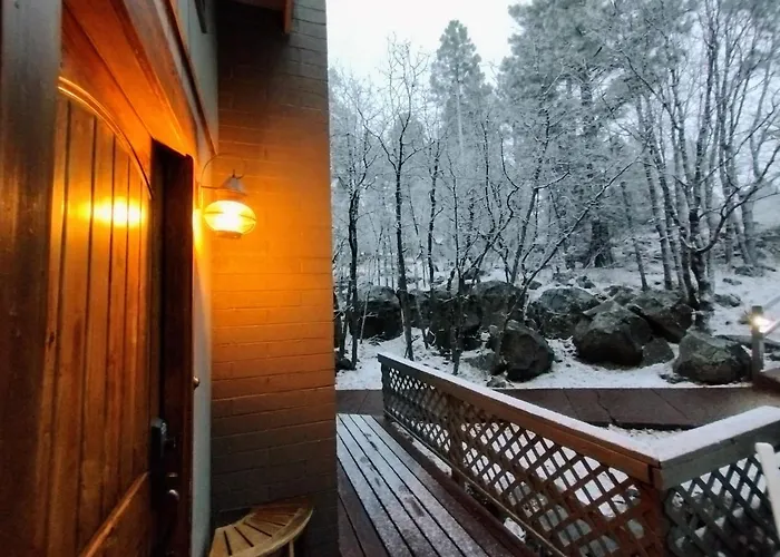 Cozy Mountain With Deck And Firepit-1 Mile From Downtown Flagstaff! *