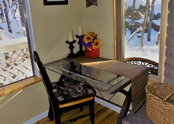 Cozy Mountain With Deck And Firepit-1 Mile From Downtown Flagstaff!